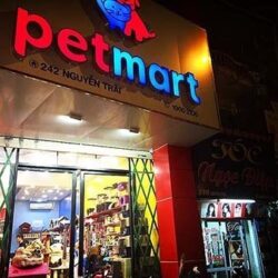 Pet Mart Nguyễn Trãi Hà Nội - Bán đồ chơi, Spa chó mèo